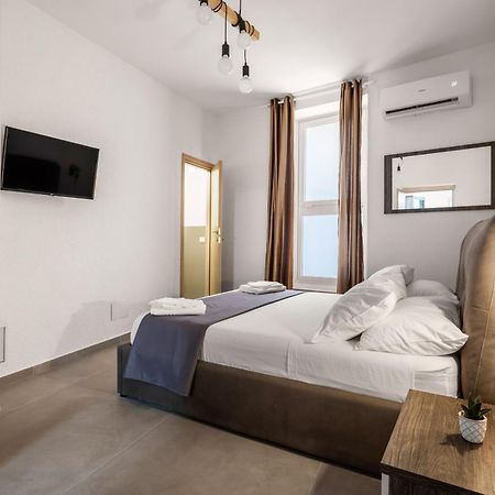 G E B Central Apartment Palermo Exterior foto